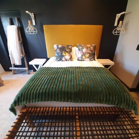Black Eagle Self-Catering Accommodation, Hermanus Eksteriør bilde